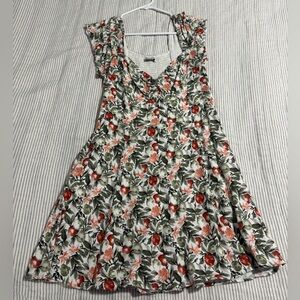 Abercrombie & Fitch White Fruit Apple Twisted Front Mini Dress